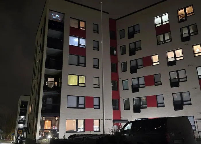 דירה In The Center Of *